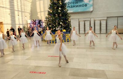 Александр Аксёненко подарил детям новогоднее чудо