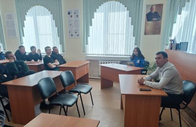 Знакомство с работой на земле