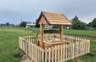 На улице Мордакина в Кирзе появился колодец