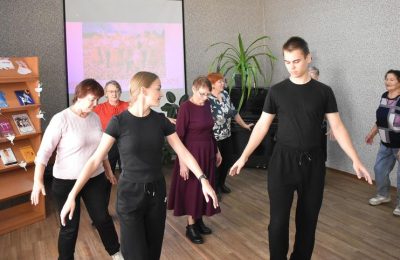 Танцы нашего двора