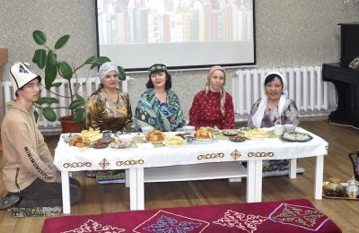 С культурами разных народов познакомили в центральной районной библиотеке