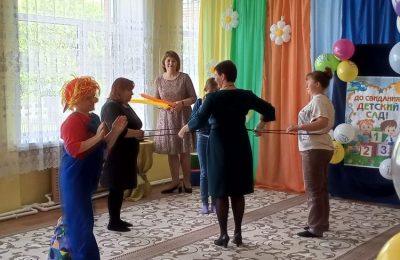 По улицам детства