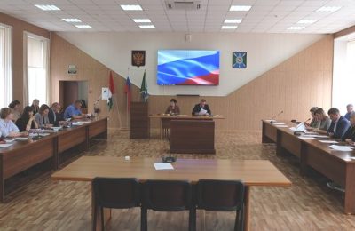 В администрации Ордынского района провели час контроля