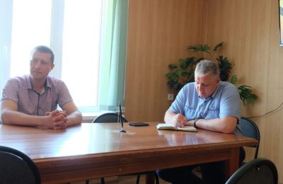 Нехватка воды в райцентре. Администрация встретилась с жителями