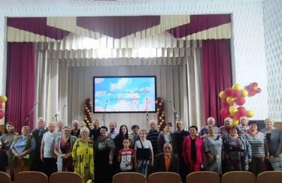 Усть-Луковский Дом культуры встречал гостей на концертной программе, посвящённой Дню семьи, любви и верности