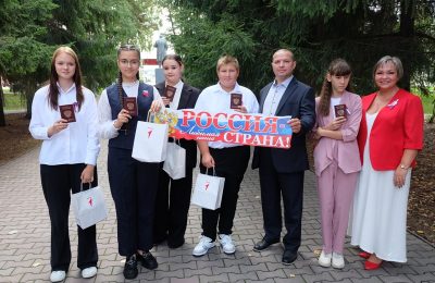 Юные жители Ордынского района получили свои первые паспорта