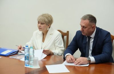 Губернатор Андрей Травников рассмотрел вопросы жителей Ордынского района во время личного приёма