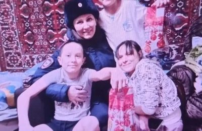 «Полицейский Дед Мороз» навестил ребятишек