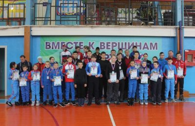 Лыжная гонка на дистанциях 1000, 2000 и 3000 метров