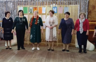 «Новый год в кругу друзей»