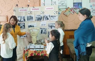 Память в каждом кусочке: акция «Блокадный хлеб»