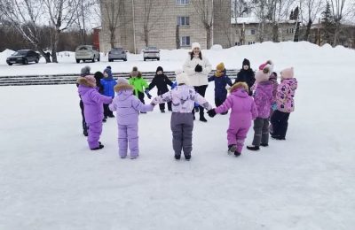 Весенняя игровая программа
