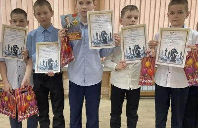 Во Дворце культуры  ЗАО племзавод «Ирмень» им. Ю.Ф. Бугакова в рамках клубного объединения «Коронный ход» состоялся шахматный турнир