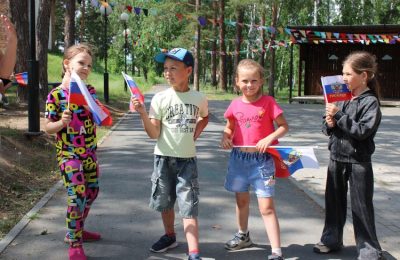 «Многоликая Россия» в Нижнекаменке